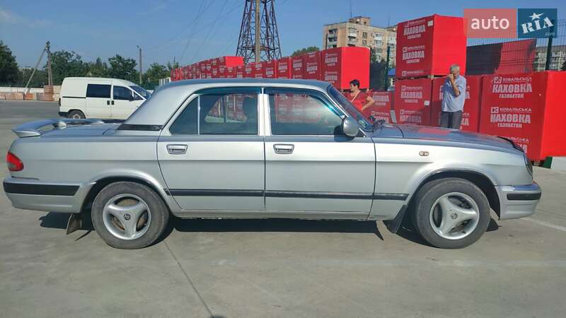 Седан ГАЗ 31105 Волга 2004 в Олександрії