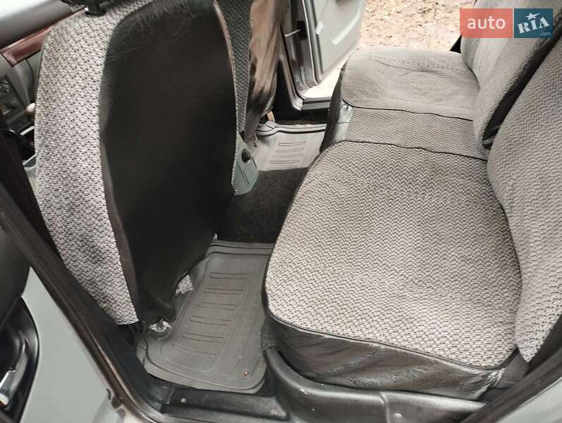 Седан ГАЗ 31105 Волга 2007 в Житомирі