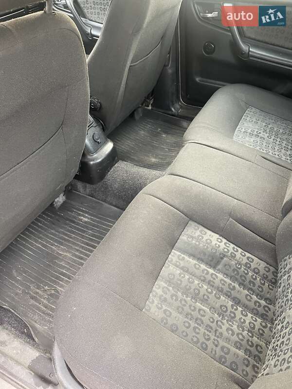 Седан ГАЗ 31105 Волга 2007 в Дубно