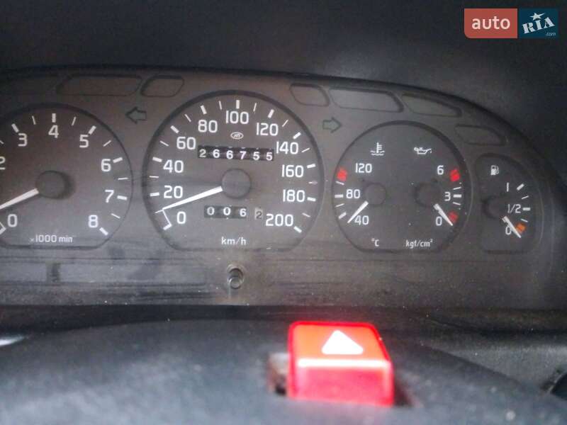 ГАЗ 31105 Волга 2004