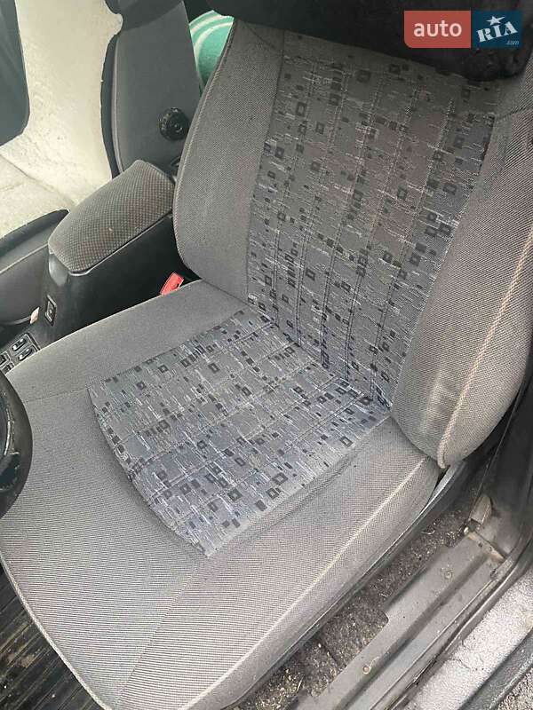 Седан ГАЗ 31105 Волга 2007 в Києві