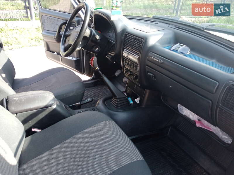 Седан ГАЗ 31105 Волга 2007 в Кривому Розі