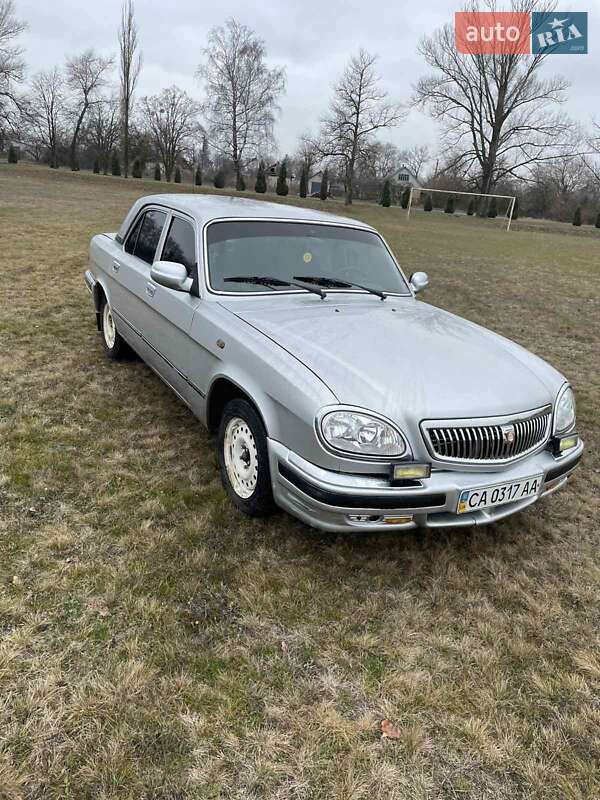 Седан ГАЗ 31105 Волга 2004 в Черкасах