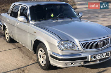 Седан ГАЗ 31105 Волга 2005 в 