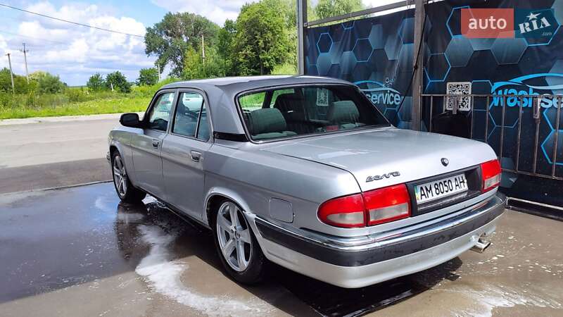 Седан ГАЗ 31105 Волга 2008 в Малині