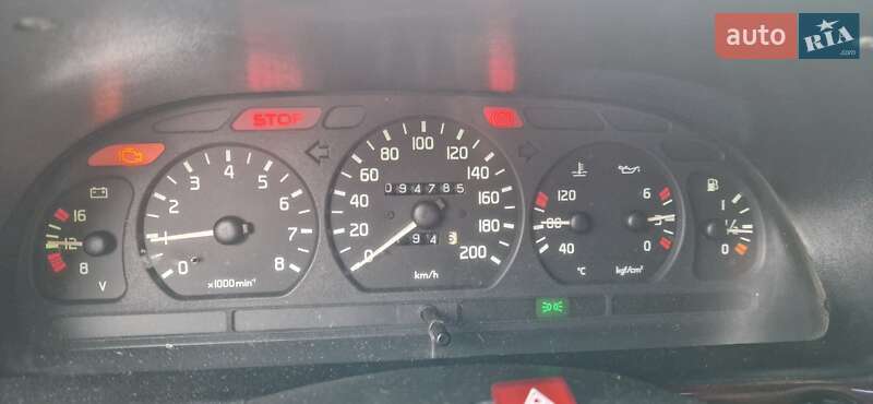 Седан ГАЗ 31105 Волга 2005 в Києві