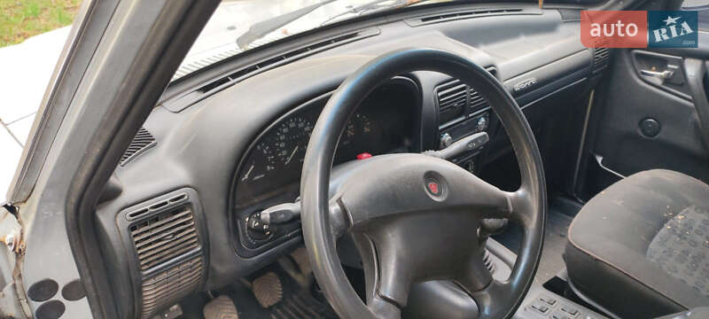 Седан ГАЗ 31105 Волга 2007 в Дрогобичі