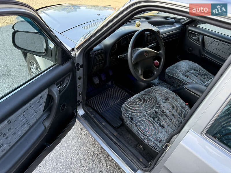 Седан ГАЗ 31105 Волга 2007 в Кременці