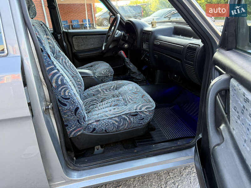 Седан ГАЗ 31105 Волга 2007 в Кременці