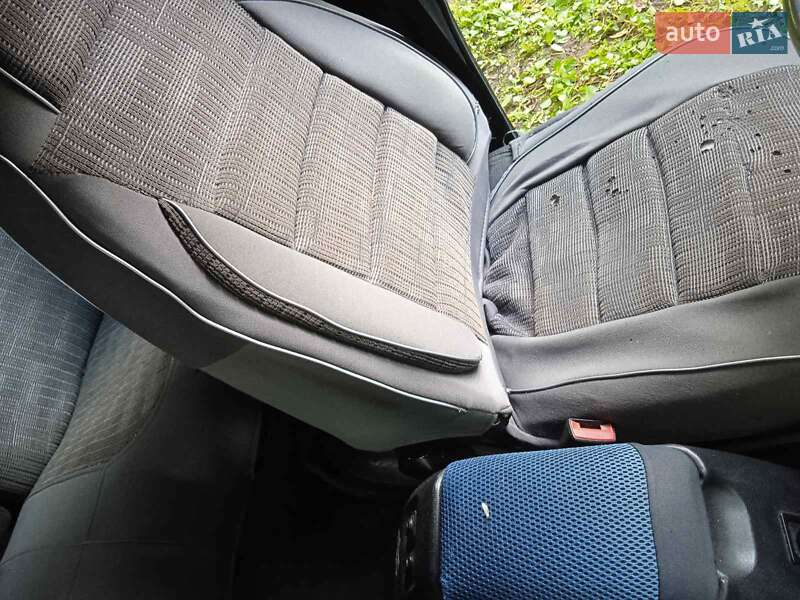 Седан ГАЗ 31105 Волга 2006 в Сумах