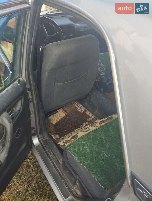 Седан ГАЗ 31105 Волга 2006 в Сумах