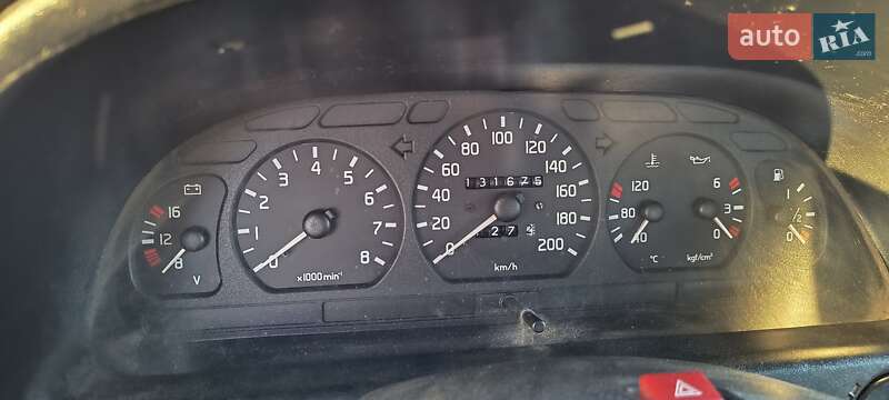 Седан ГАЗ 31105 Волга 2005 в Запорожье