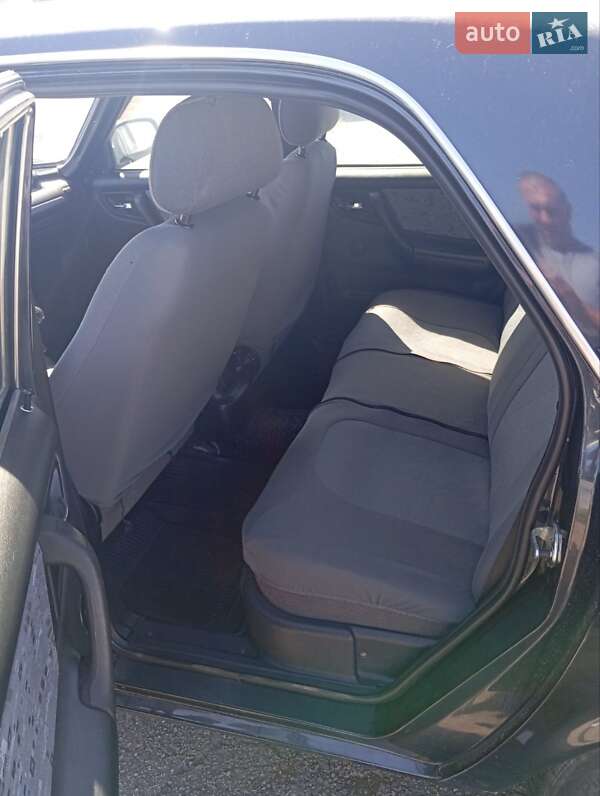 Седан ГАЗ 31105 Волга 2007 в Виннице фото 3 Седан ГАЗ 31105 Волга 2007 в Виннице