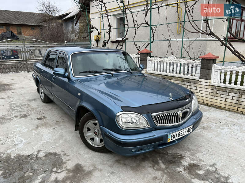 Седан ГАЗ 31105 Волга 2005 в Гусятине