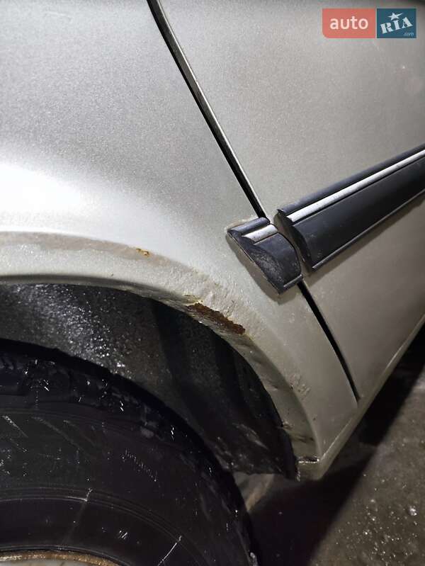 Седан ГАЗ 31105 Волга 2006 в Запоріжжі