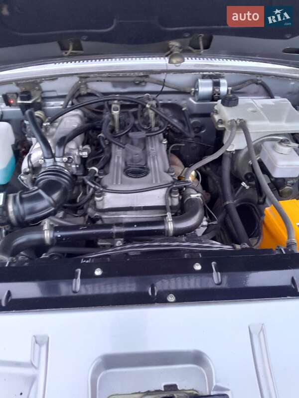 Седан ГАЗ 31105 Волга 2004 в Новому Бузі