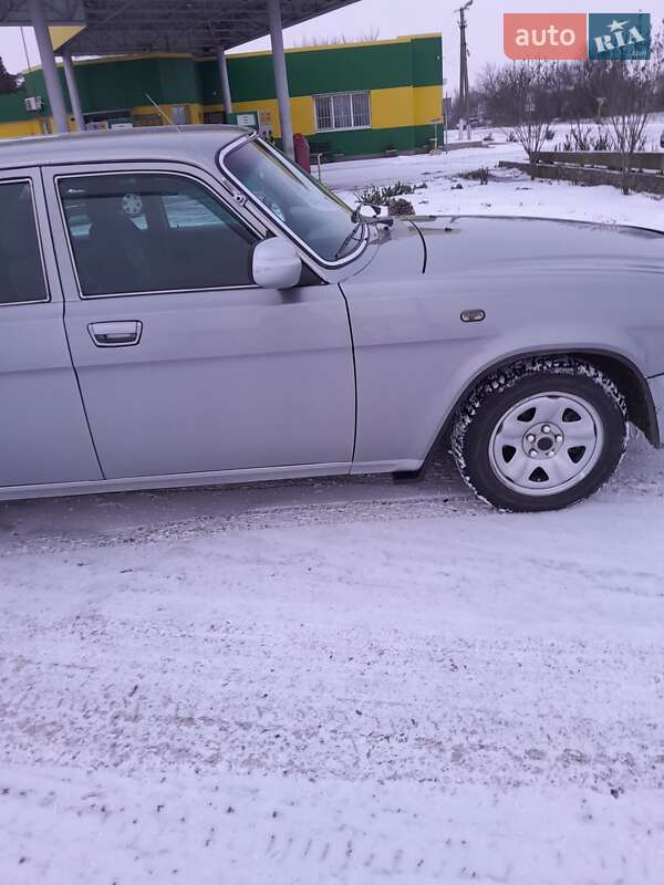 Седан ГАЗ 31105 Волга 2004 в Новому Бузі