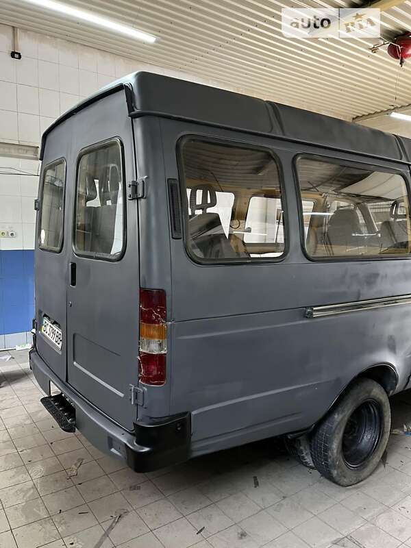 Минивэн ГАЗ 3221 Газель 2003 в Львове