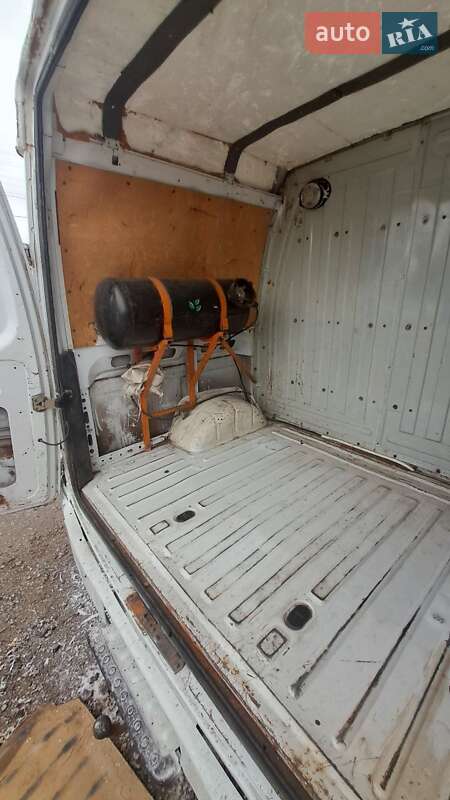 Хэтчбек ГАЗ 3221 Газель 2003 в Запорожье