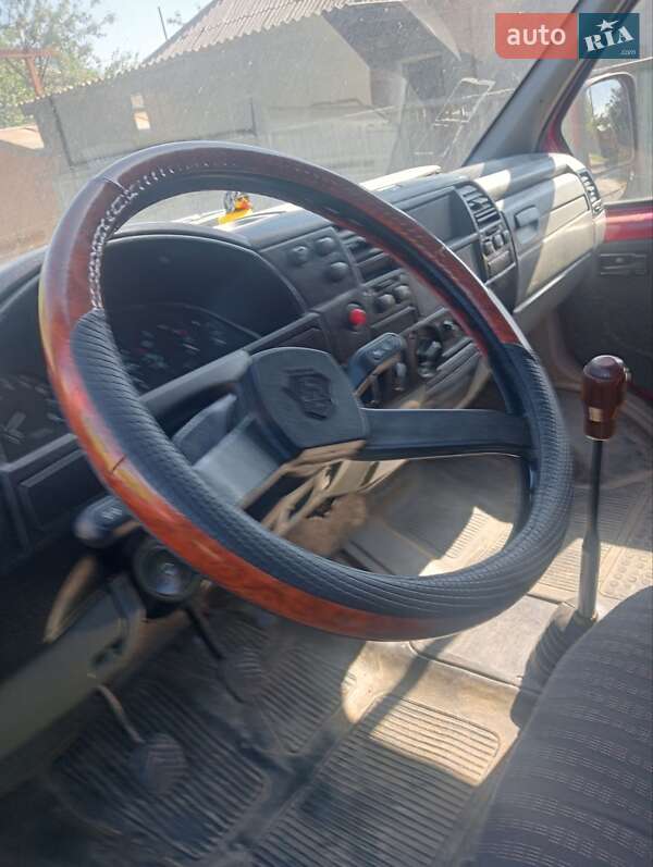 Микровэн ГАЗ 3221 Газель 2007 в Полтаве фото 2 Микровэн ГАЗ 3221 Газель 2007 в Полтаве