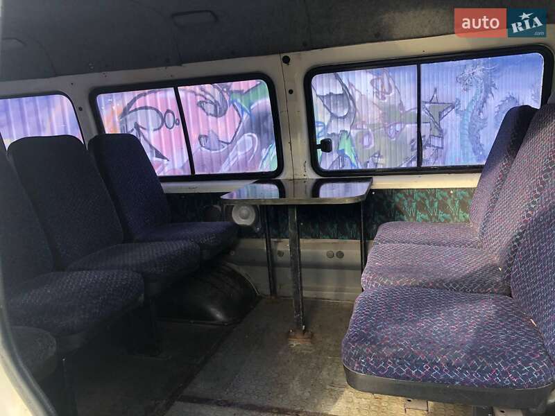 Универсал ГАЗ 3221 Газель 2002 в Киеве