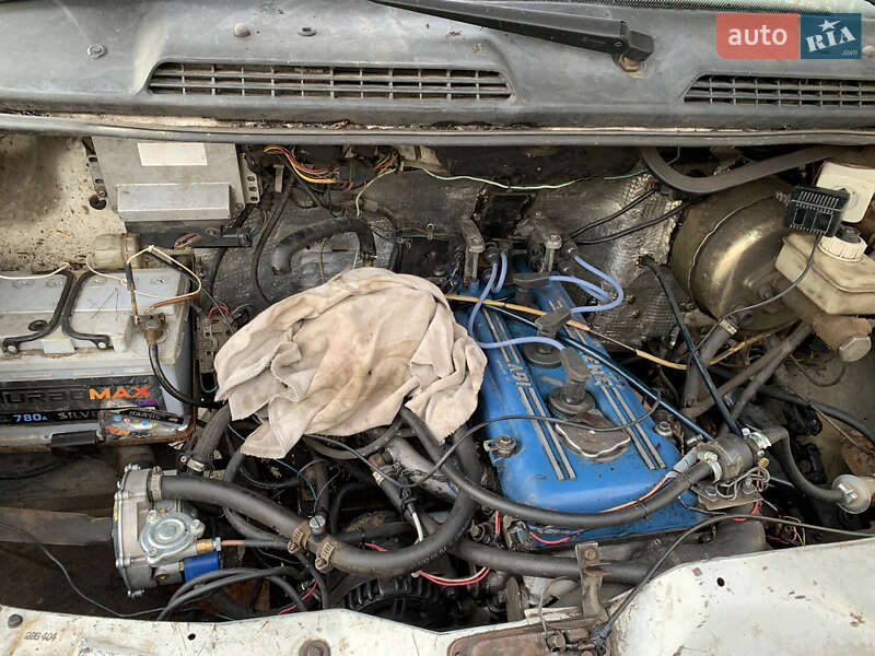 Седан ГАЗ 3221 Газель 2002 в Светловодске фото 6 Седан ГАЗ 3221 Газель 2002 в Светловодске