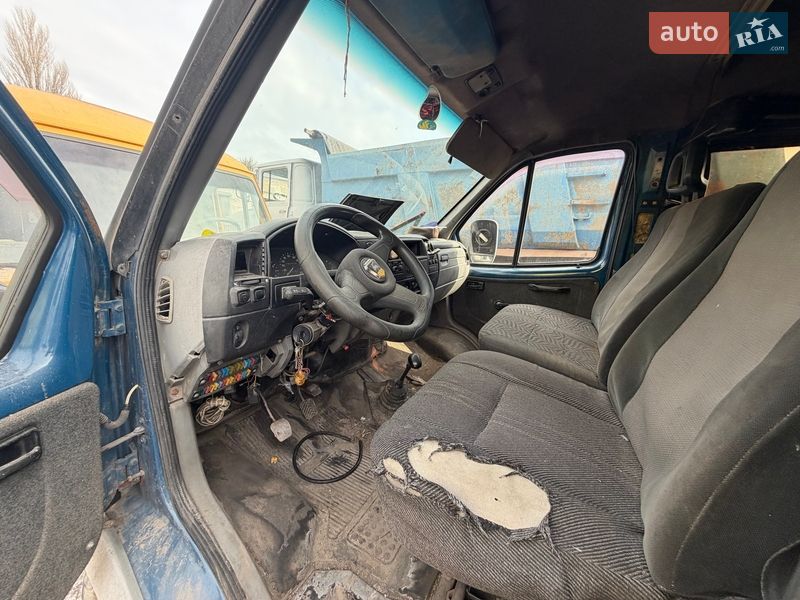 Минивэн ГАЗ 3221 Газель 2005 в Каменском