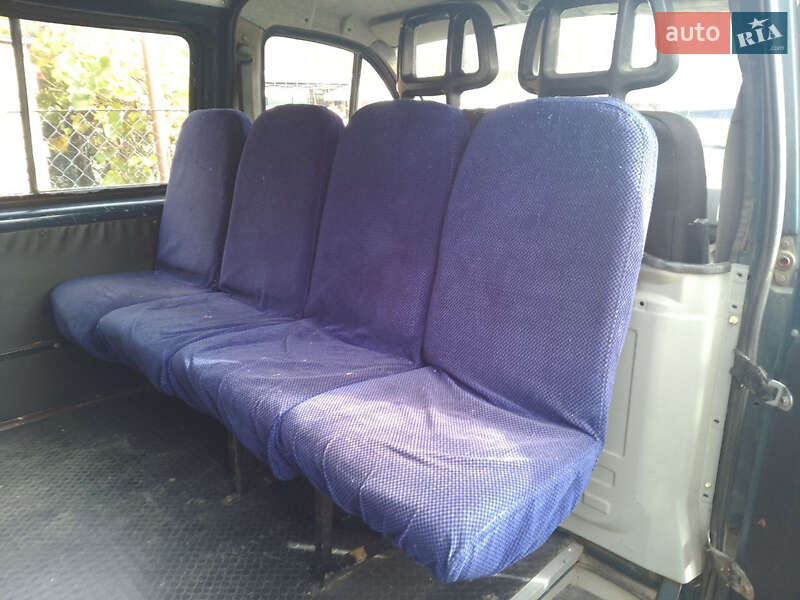 Микроавтобус ГАЗ 32213 Газель 2001 в Беляевке фото 4 Микроавтобус ГАЗ 32213 Газель 2001 в Беляевке