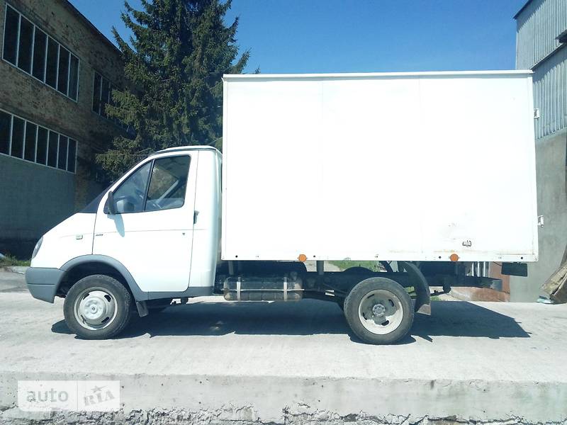 Грузовой фургон ГАЗ 3302 Газель 2012 в Могилев-Подольске