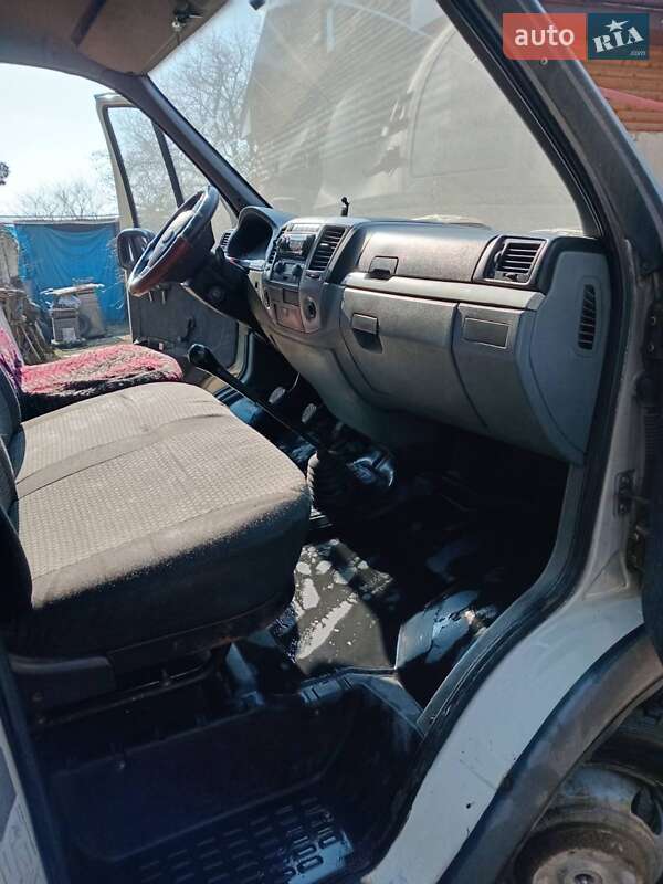 Тентований ГАЗ 3302 Газель 2010 в Чернівцях