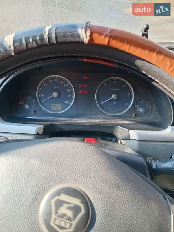 Тентований ГАЗ 3302 Газель 2010 в Чернівцях