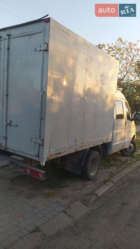Грузопассажирский фургон ГАЗ 3302 Газель 2000 в Очакове