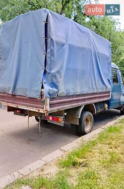 Грузовой фургон ГАЗ 3302 Газель 2005 в 
