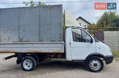 Грузовой фургон ГАЗ 3302 Газель 2004 в 