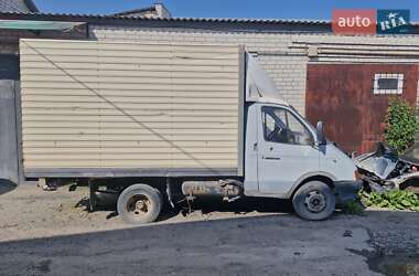 Грузовой фургон ГАЗ 3302 Газель 2000 в 