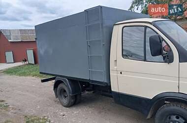 Грузовой фургон ГАЗ 3302 Газель 2002 в 