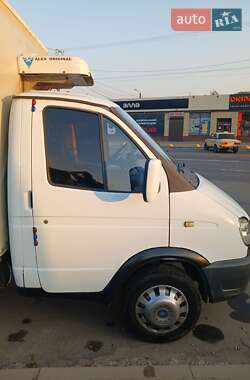 Грузовой фургон ГАЗ 3302 Газель 2005 в 