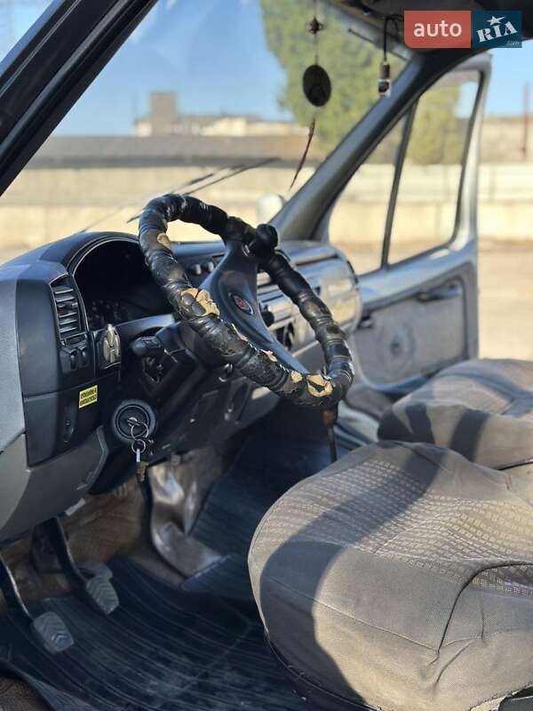 Тентованый ГАЗ 3302 Газель 2007 в Одессе фото 6 Тентованый ГАЗ 3302 Газель 2007 в Одессе