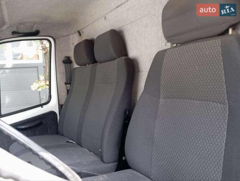 Вантажний фургон ГАЗ 3302 Газель 2009 в Києві фото 3 Вантажний фургон ГАЗ 3302 Газель 2009 в Києві