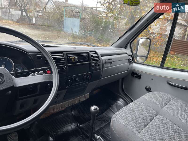 Вантажний фургон ГАЗ 3302 Газель 2010 в Запоріжжі