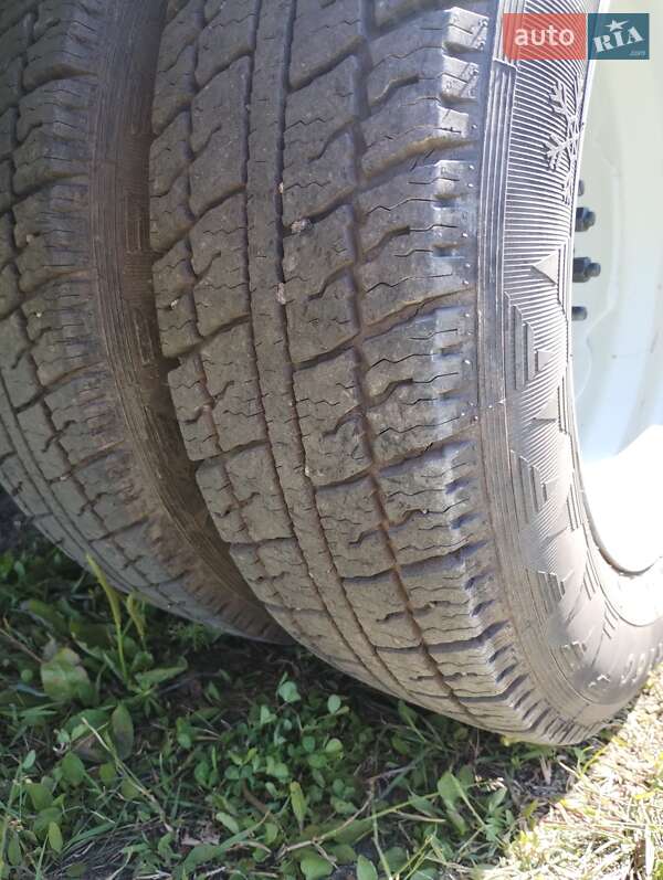 Тентований ГАЗ 3302 Газель 2001 в Києві фото 8 Тентований ГАЗ 3302 Газель 2001 в Києві