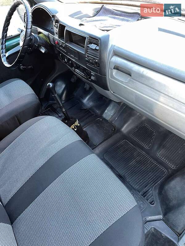 Вантажний фургон ГАЗ 3302 Газель 2006 в Старокостянтинові фото 18 Вантажний фургон ГАЗ 3302 Газель 2006 в Старокостянтинові