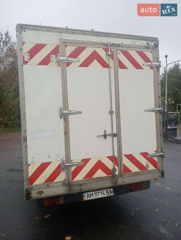 Грузовой фургон ГАЗ 3302 Газель 2011 в Бердичеве