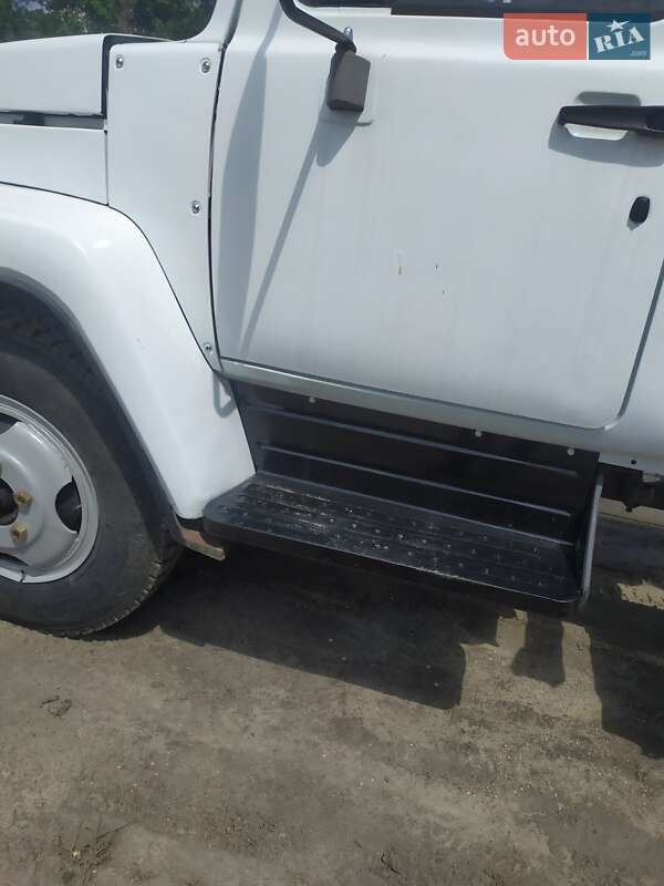 Самосвал ГАЗ 3307 2004 в Полтаве