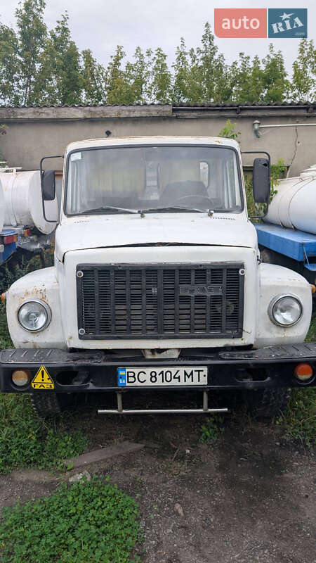 Цистерна ГАЗ 3307 2006 в Радехові