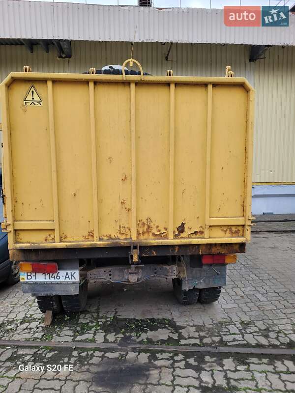 Сміттєвоз ГАЗ 3307 2006 в Полтаві