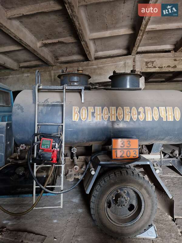 Бензовоз ГАЗ 3307 1994 в Николаеве