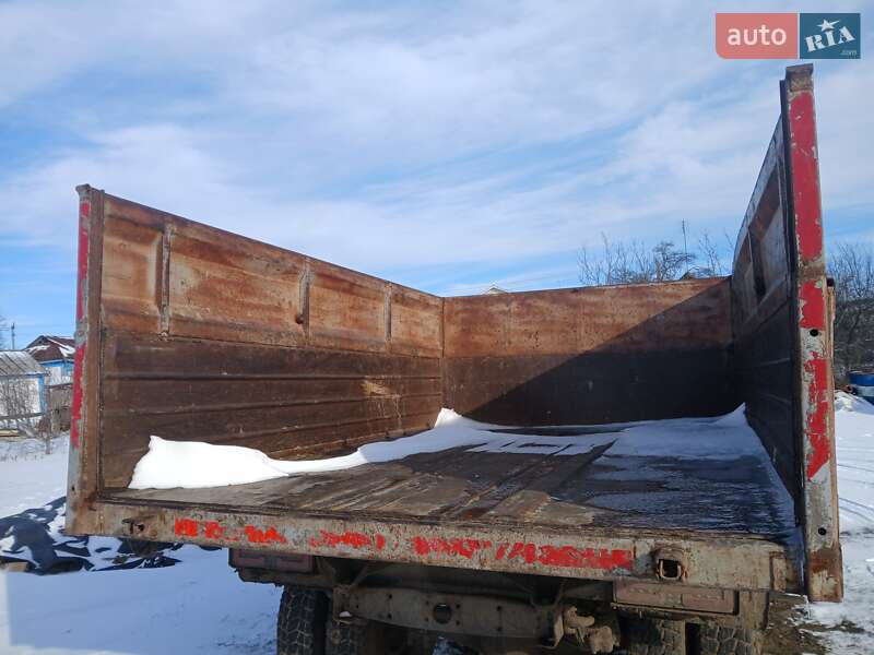 Самосвал ГАЗ 3307 1992 в Голованевске