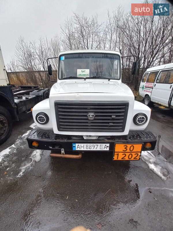 Бензовоз ГАЗ 3307 2004 в Днепре