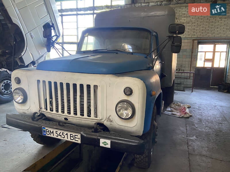 Грузовой фургон ГАЗ 52 1990 в 